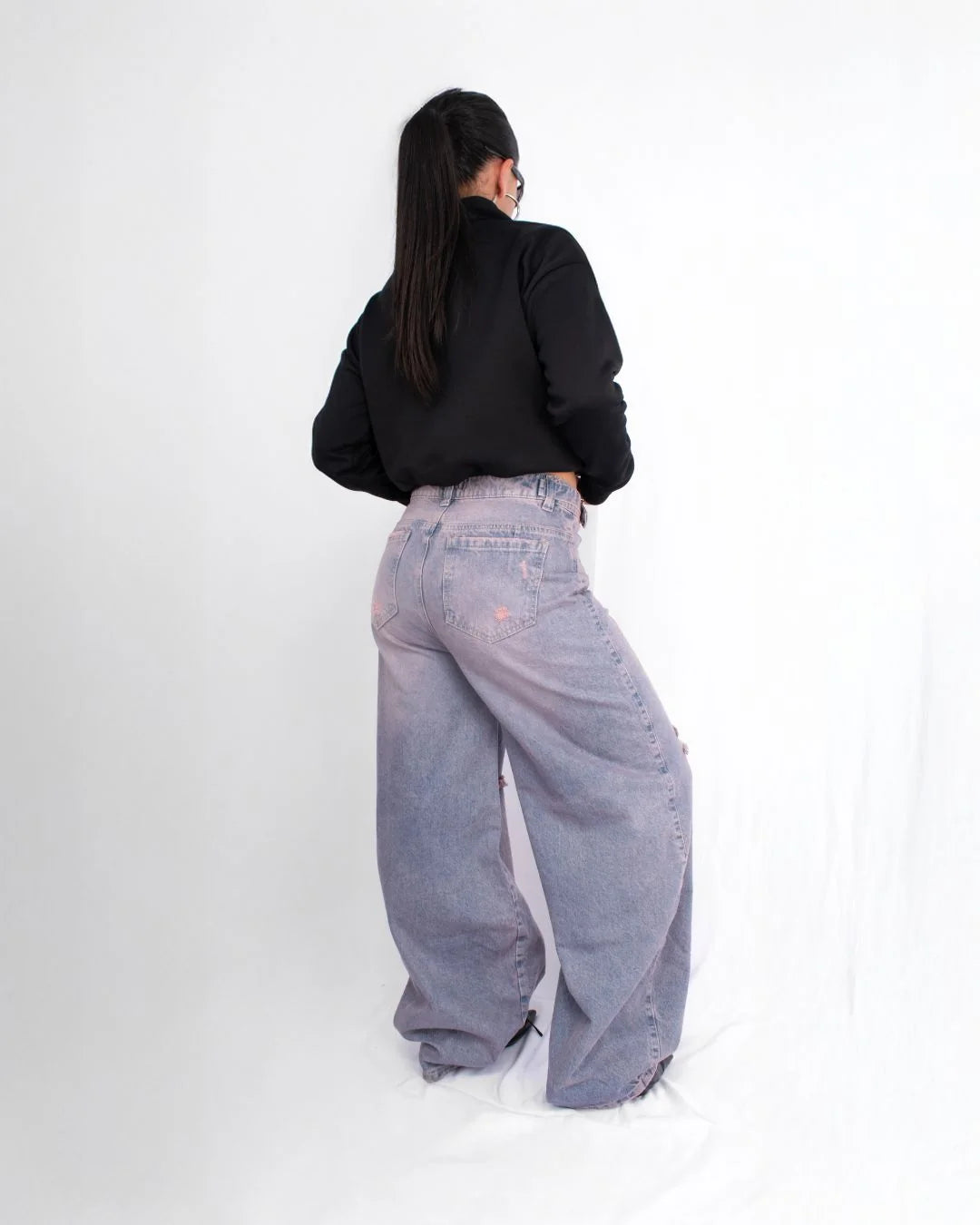 Jean Baggy Rosa Rotos – Estilo Urbano y Fit Oversize